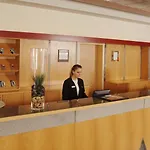Hotel Nh 4*