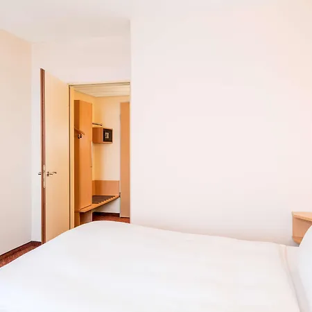 Hotel Nh 4*