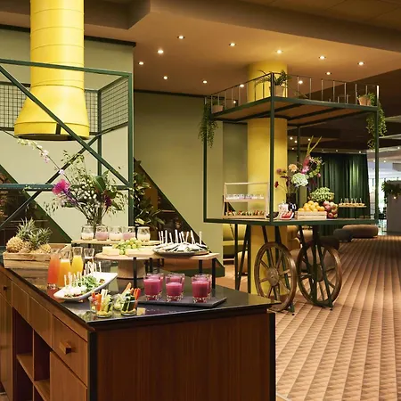 Hotel Nh 4*