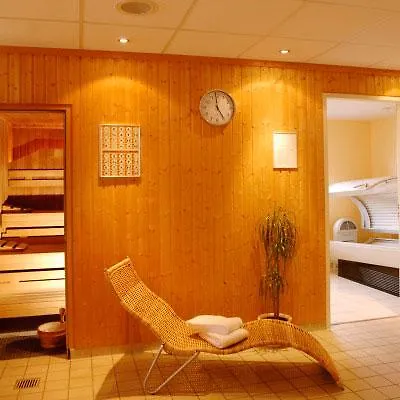 Otel Nh 4*