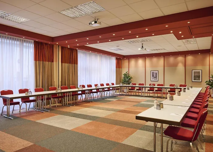 Nh 4* Оберхаузен